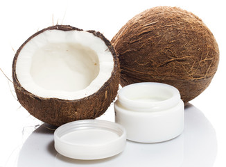 Coconut and moisturizer cream