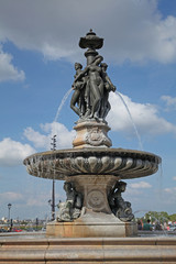 Fototapeta na wymiar fontaine des 3 grâces Bordeaux
