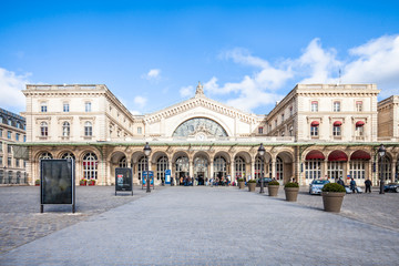 Obraz premium Gare de l'Est w Paryżu
