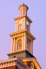 Fototapeta premium Clock tower in Baltimore downtown in the early winter morning