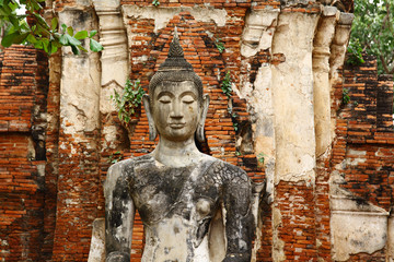 Buddha statue in Ayutthaya