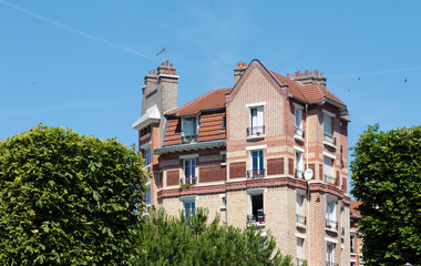 Fototapeta na wymiar Habitation à Loyer Modéré en banlieue de Paris