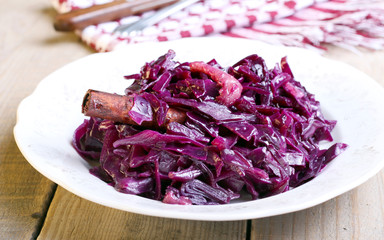 Mulled red cabbage
