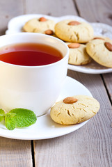 Almond biscuit