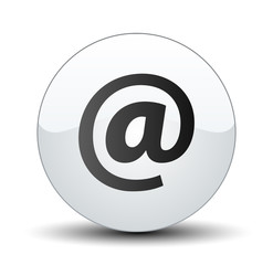 E-mail button