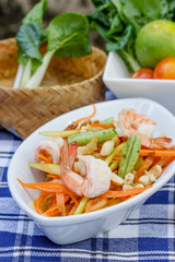 green papaya salad thai food, Thai cuisine.