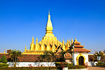 Fototapeta premium Golden pagada in Wat Pha That Luang, Vientiane, Laos.