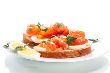 sandwich with egg and salmon