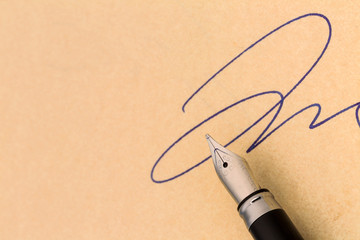 Unterschrift und Füllhalter