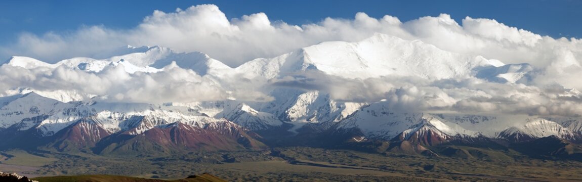 Lenin Peak from Alay range - Kyrgyz Pamir Mountain