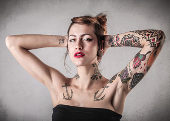 sexy tattooed girl