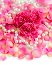 Pink roses and pearls