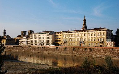 Fototapeta na wymiar Quay of Arno river, Florence, Italy