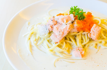Salmon pasta