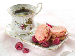 tea and cookie