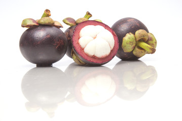 Mangosteen .