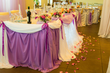 beautiful wedding table in the restaurant