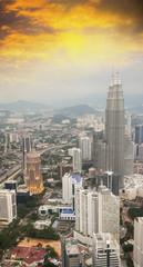 Fototapeta na wymiar Nowoczesne panoramę Kuala Lumpur