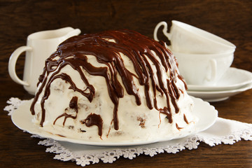 Chocolate cake with   cream