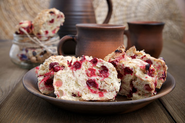 Cranberry cookies in ceramic tableware