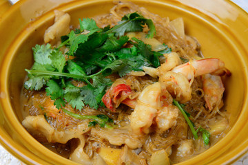 Thai food name is Shrimp baked with vermicelli