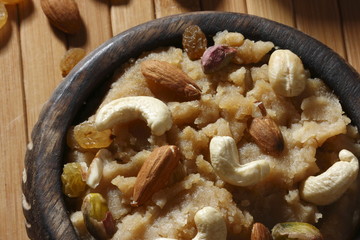 Atte ji sero – A Dessert from Sindhi Cuisine