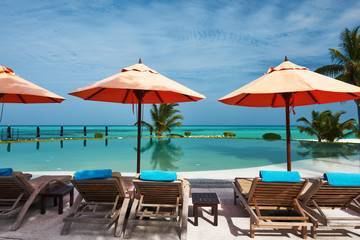 Luxury tropical swimming pool