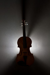 Silhouette of a violin