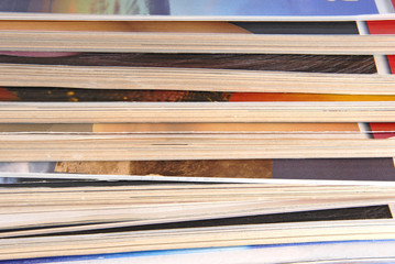 peal of magazines