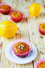 mini cupcakes with pumpkin