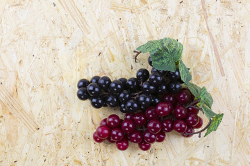 赤ぶどうと紫ぶどう
