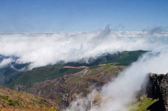 Pico do Areeiro clouds, Madeira