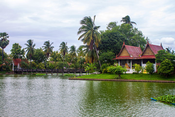 Obraz premium Wat Traphang Thong in Sukhothai Historical Park, Thailand