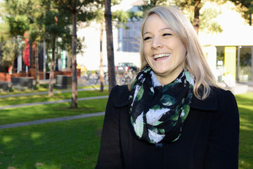 Twen im Stadtpark lacht