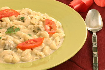 Macaroni, Mushroom & Baby Corn in White Sauce
