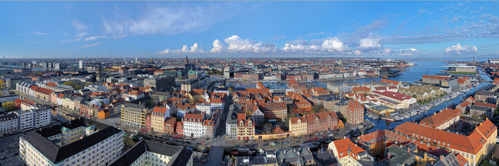 Fototapeta na wymiar Large panorama of Copenhagen, Denmark