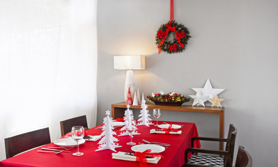 Christmas dinner table setup