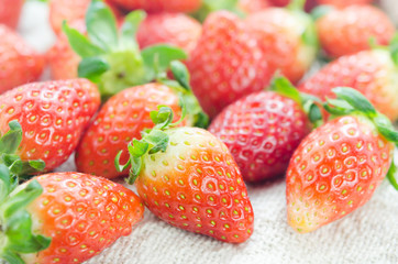  red strawberries