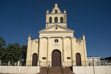 Fototapeta na wymiar Nuestra Senora del Carmen Church, Santa Clara, Cuba