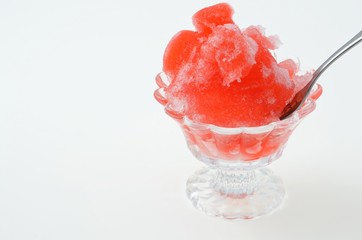 イチゴのかき氷