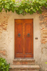 Fototapeta premium vecchia porta di legno ,Toscana,Italia