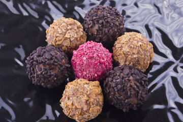 Chocolate truffle with praline