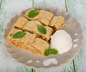 apple strudel