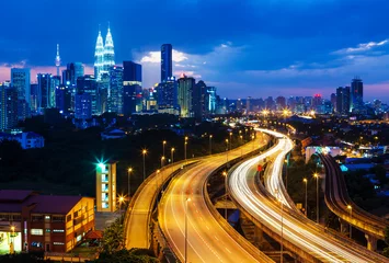 Türaufkleber Kuala Lumpur-Skyline © leungchopan