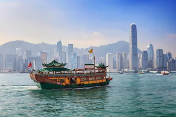 Foto op Plexiglas Uitzicht op de skyline van Hong Kong vanaf Kowloon © Noppasinw