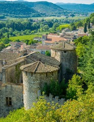 Château de Vogüé en Ardèche, plus beau village