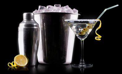 Cocktail martini on a black