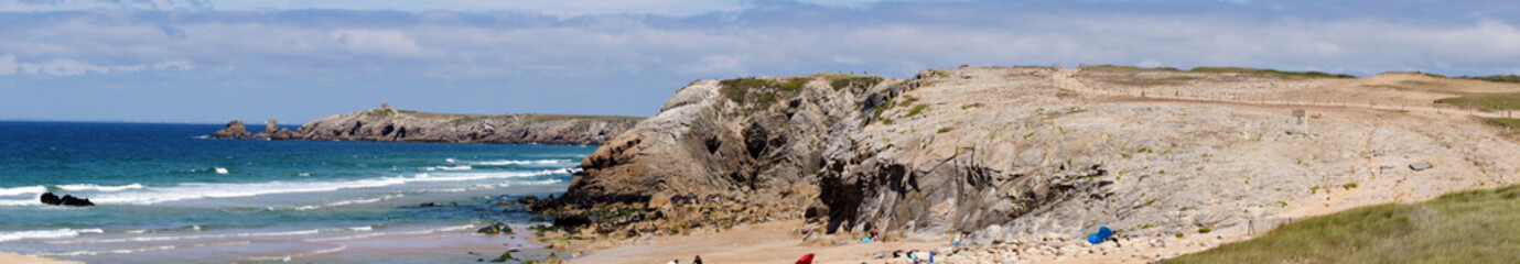 côte rocheuse de Port Bara