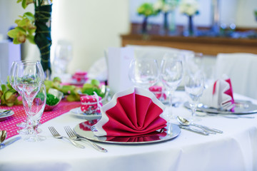 Elegant table set  for wedding or event party in pink with dots.