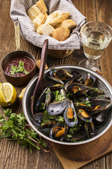 Muscheln in Tomatensauce